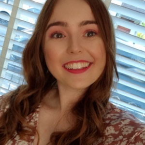 Chloe Hayes